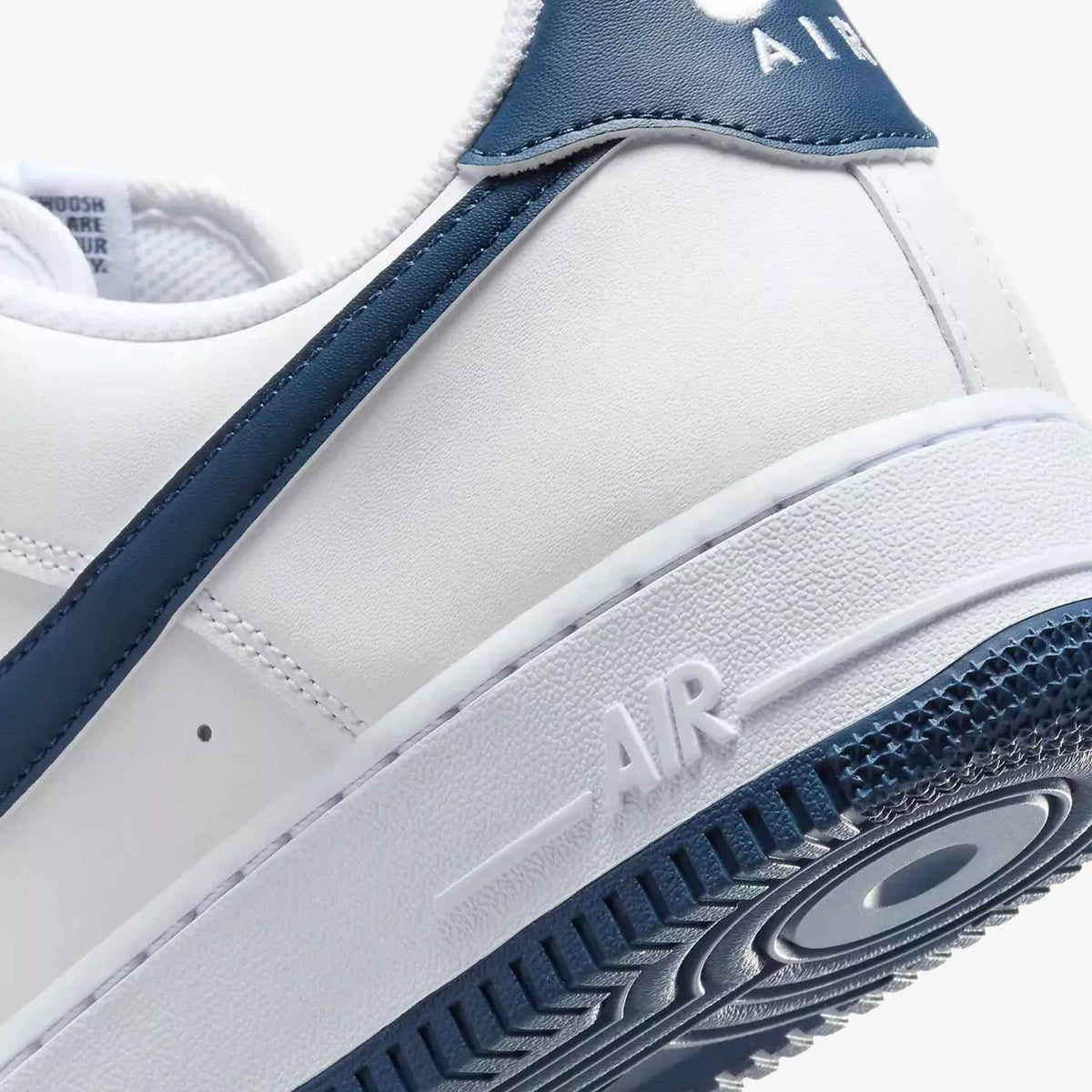 Sneaker NK AF1 – Weiß & Marineblau