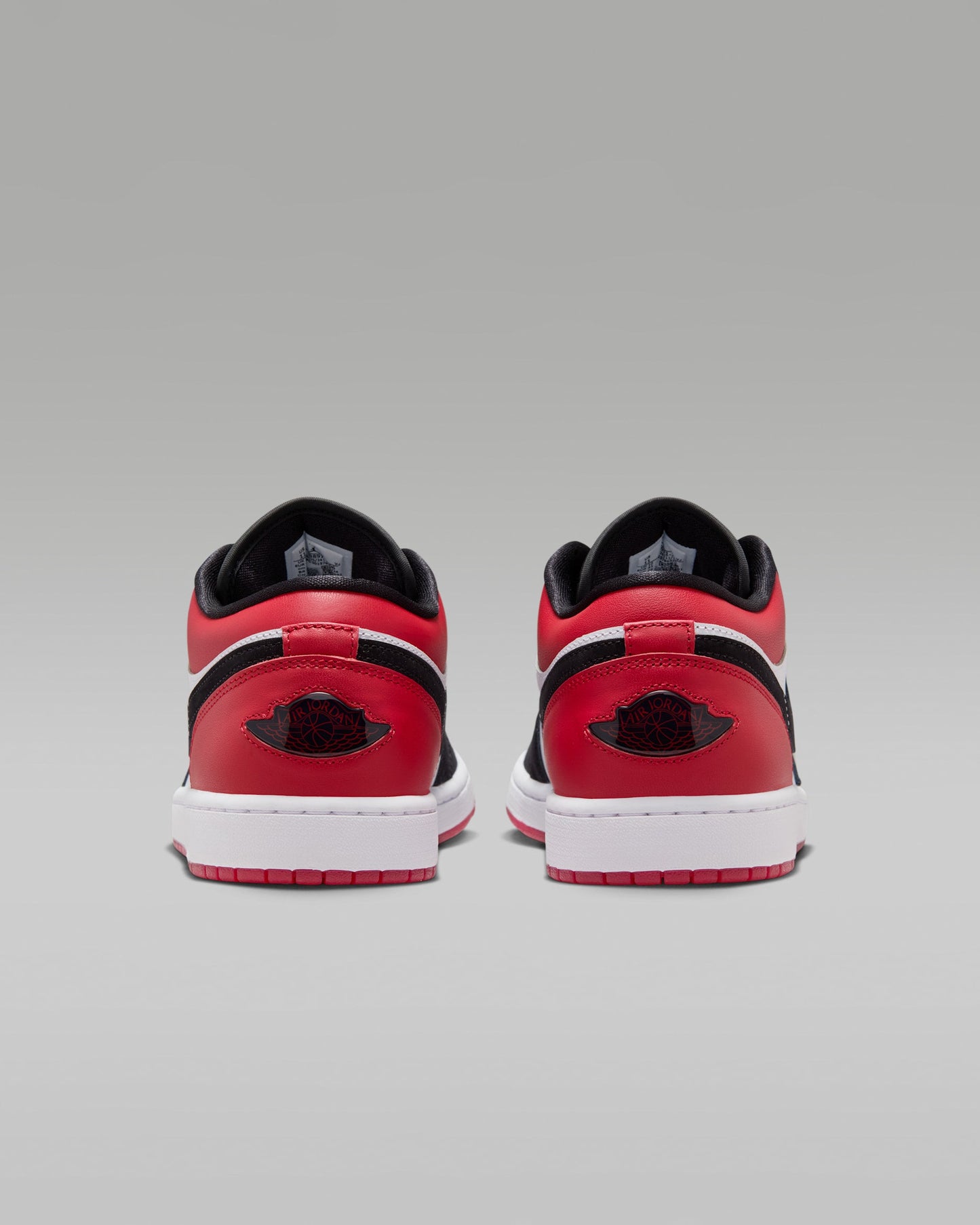 Jordan 1 Low SE – Weiß/Schwarz/Gym Red