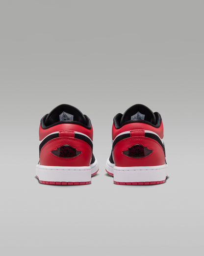 Jordan 1 Low SE – Weiß/Schwarz/Gym Red