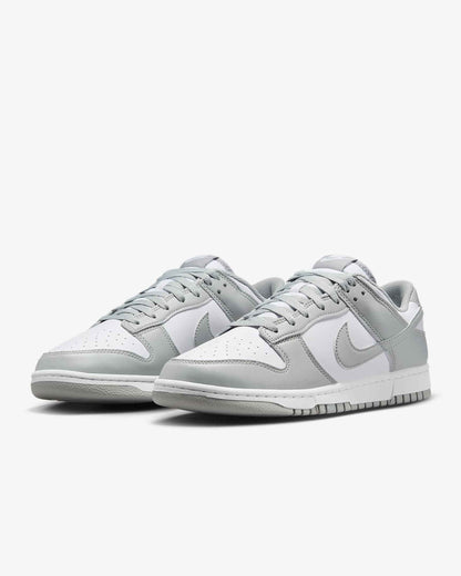 Sneaker NK Dunk Low – Weiß & Hellgrau