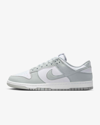 Sneaker NK Dunk Low – Weiß & Hellgrau