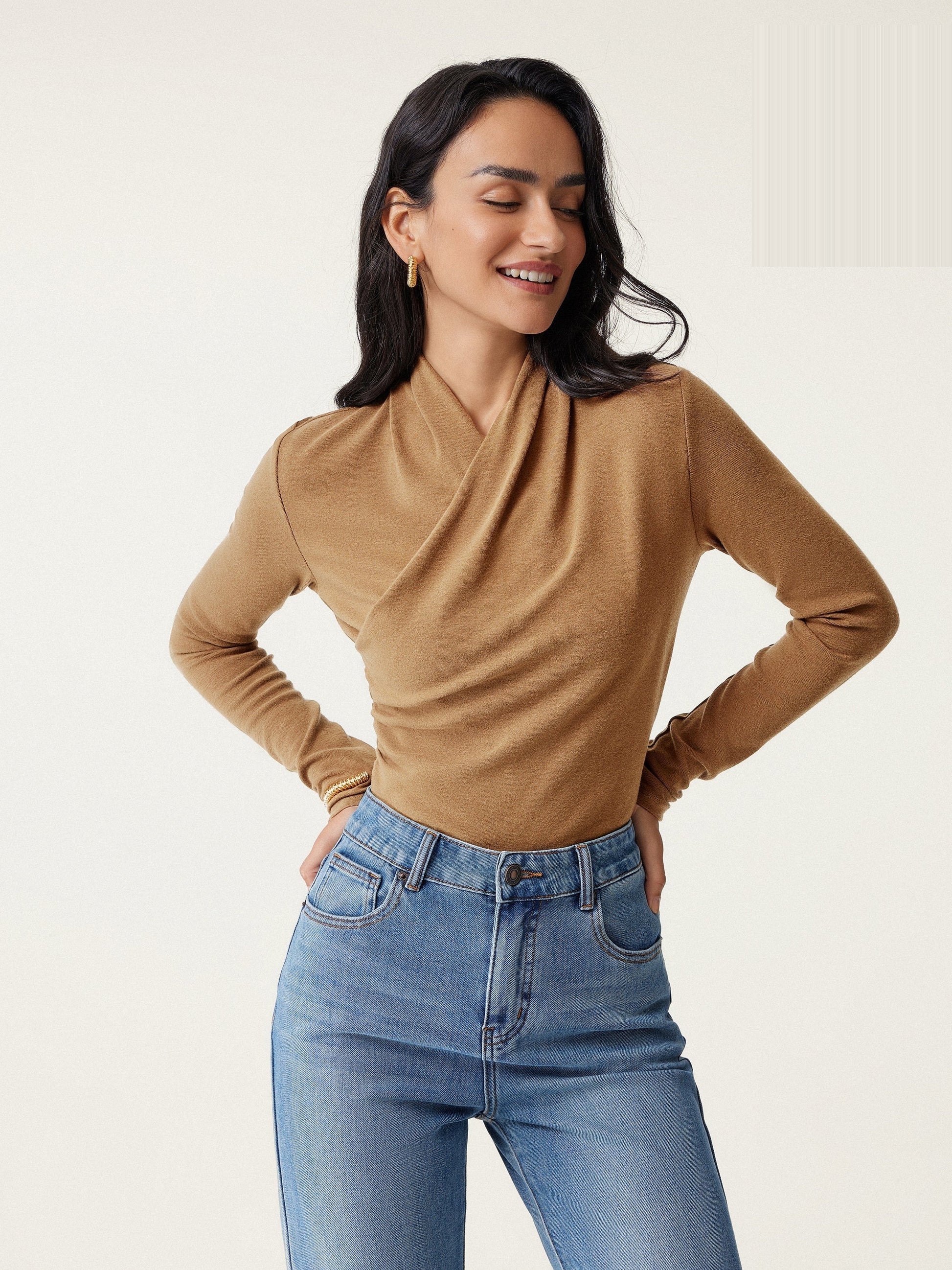Wickel-Longsleeve mit Drapee-Ausschnitt