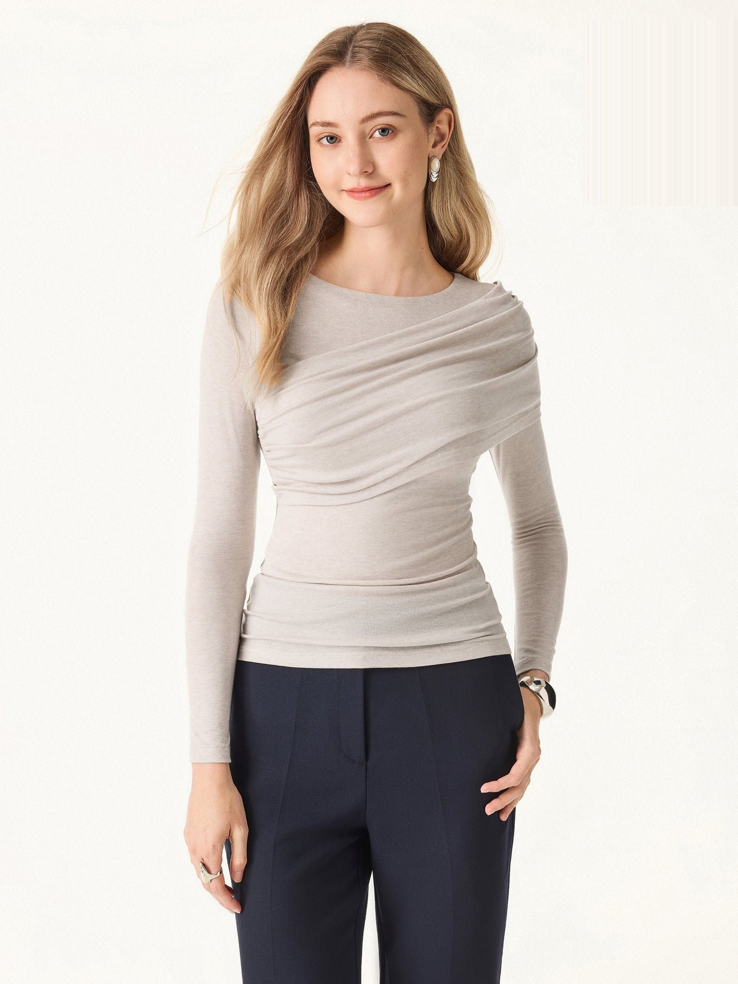 Drapiertes Longsleeve aus Tencel-Wollmix