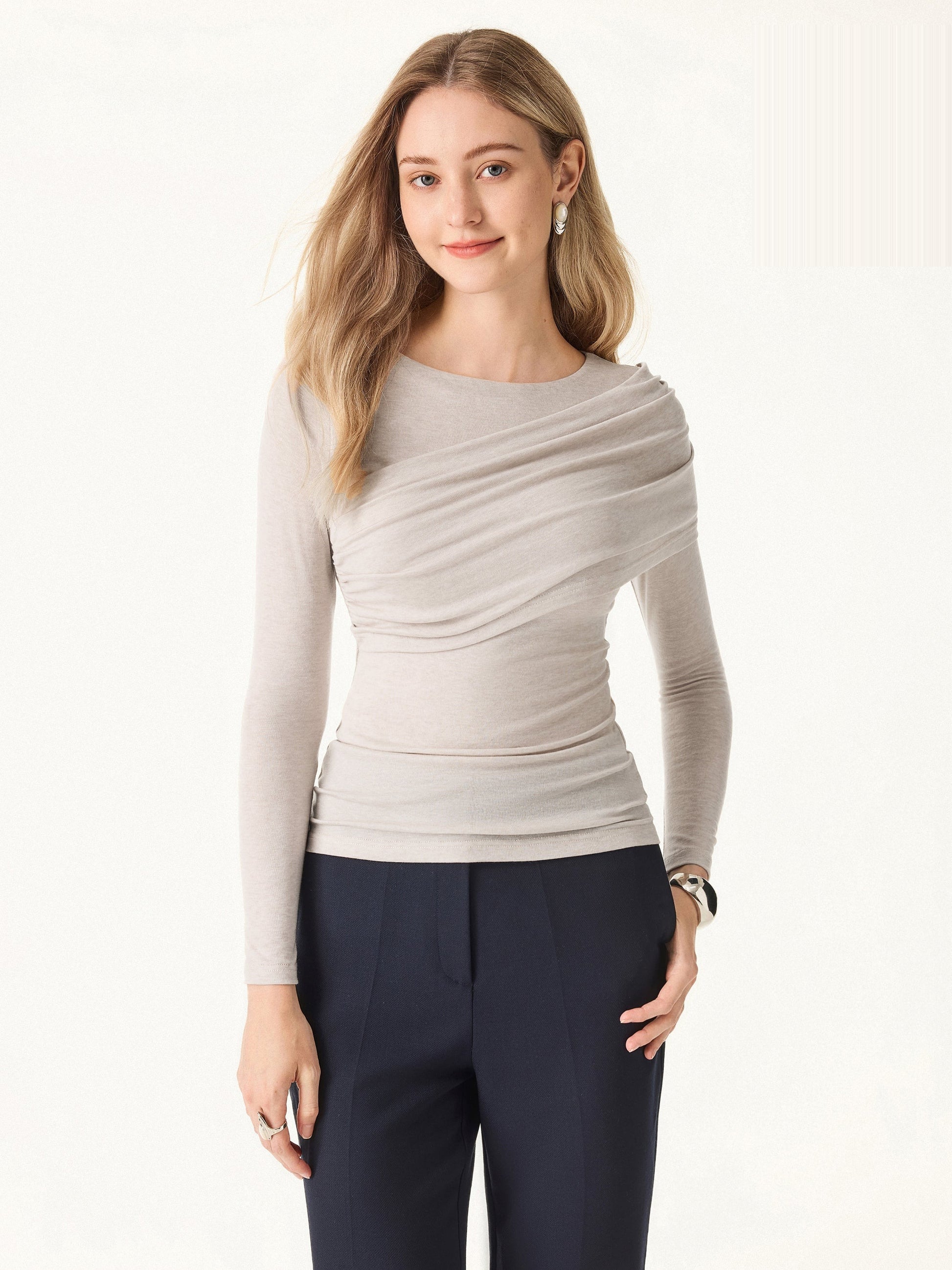 Drapiertes Longsleeve aus Tencel-Wollmix