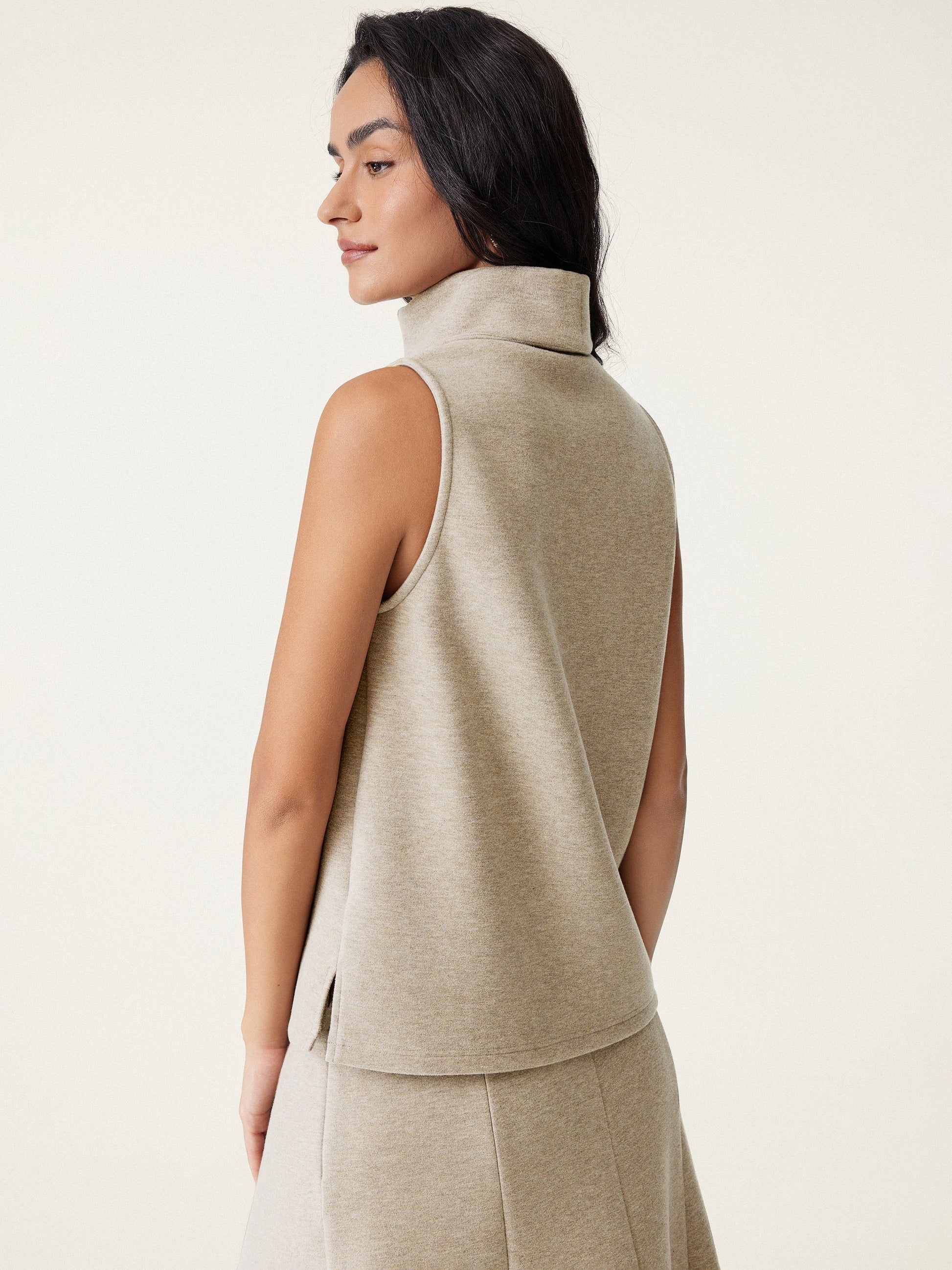 Set: Ärmelloser Rollkragen-Top & Weite Hose